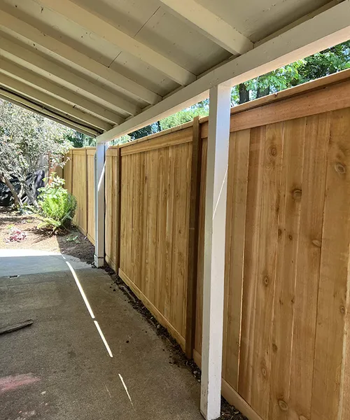 Wood Fence Installation in Issaquah 